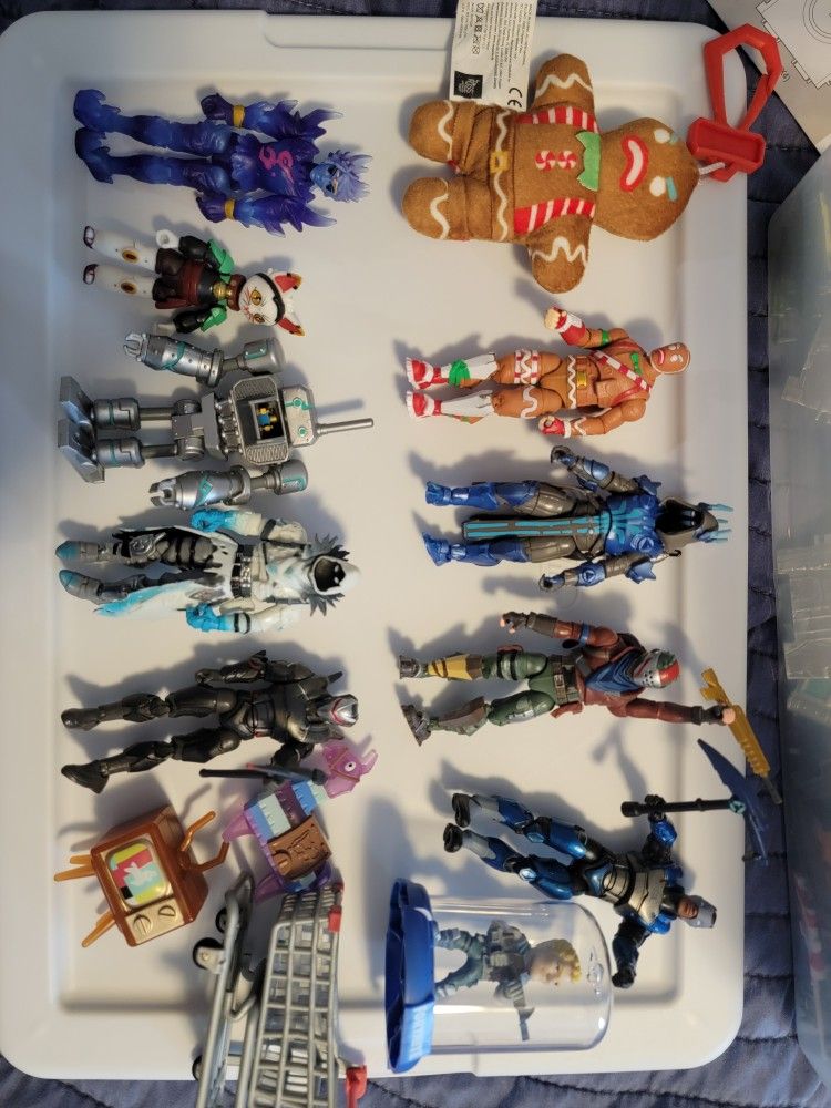 Fortnite Clock Tower And Extra Figures