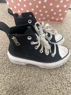 Girls Converse