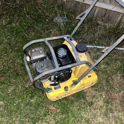 Plate compactor