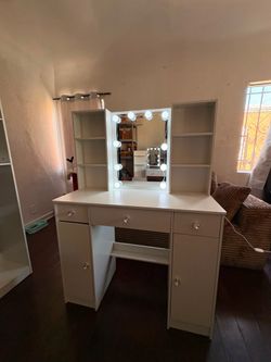 Vanity new