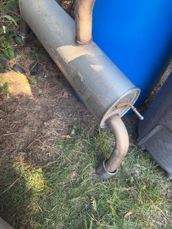 Muffler with tips