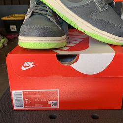 Nike Dunk Low