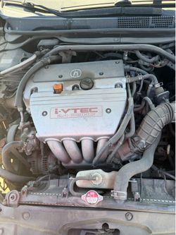 Parting out !!!Engine, Transmission 2005 TSX etc….