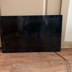 Emerson 32” HD TV