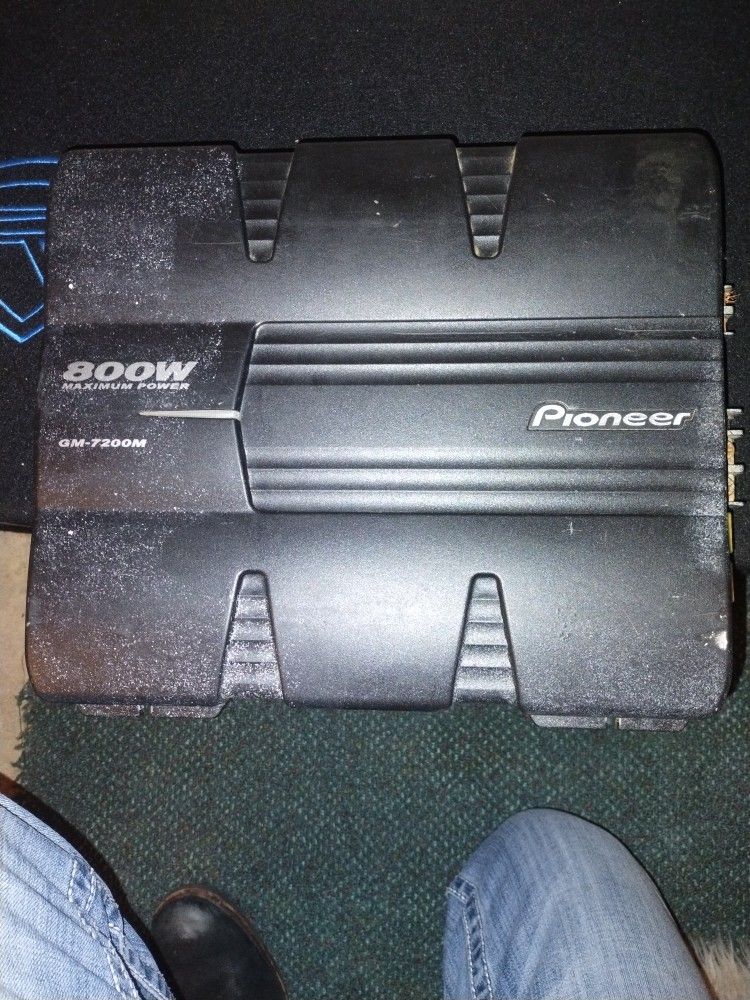 Pioneer Amp