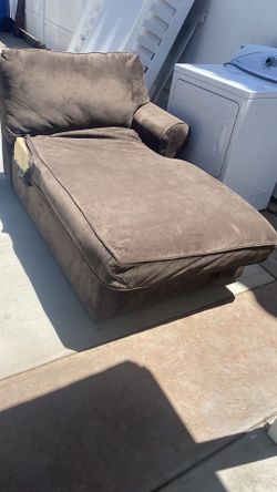 Free chaise you pick up
