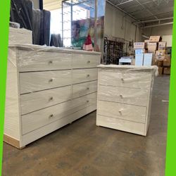 8 drawers dresser and nightstand/ Eight drawers dresser and nightstand