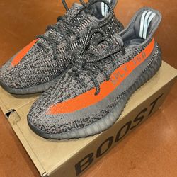 Yeezy Boost 350 V2 Size: 8.5