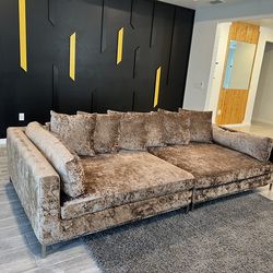 Good Opportunity. Modern Contemporary Velvet Gold Sofa