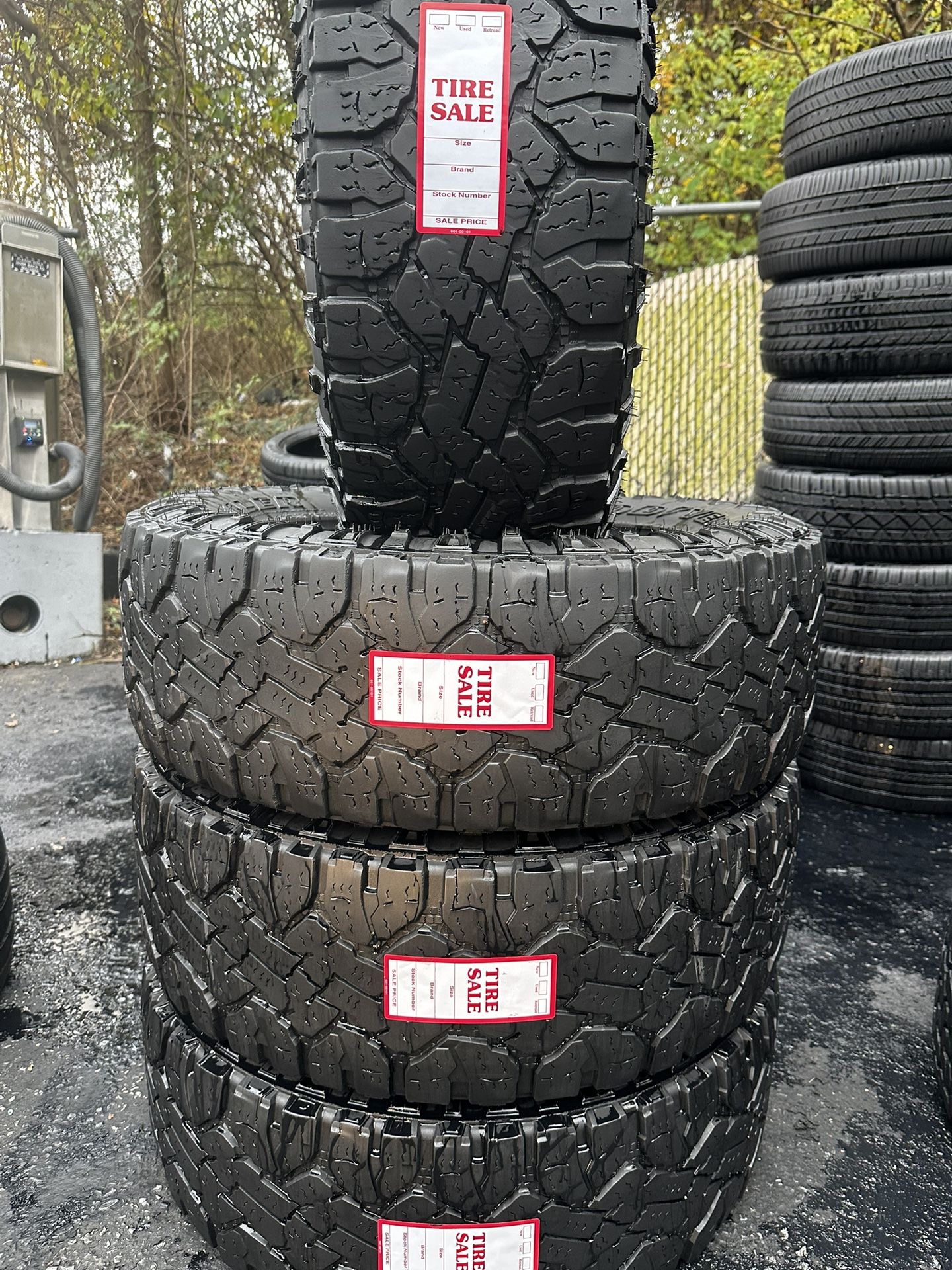 GOODYEAR WRANGLER TIRES LT275/70/17