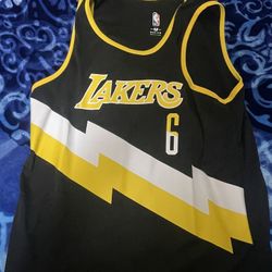 Lebron James Jersey
