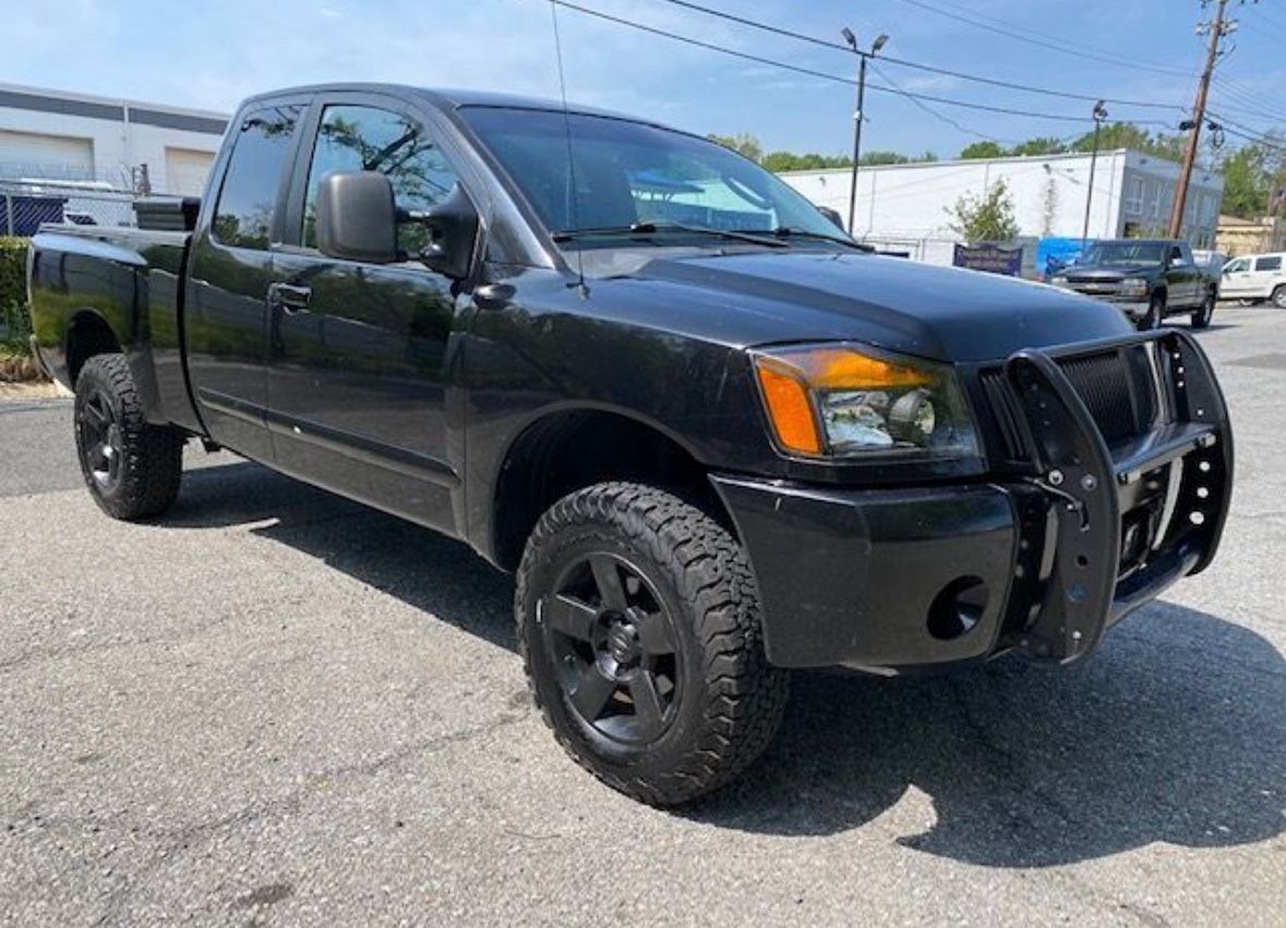 05 Nissan Titan, Whole Truck or parts