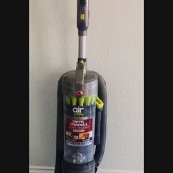 Hoover Air Lite Upright Vacuum