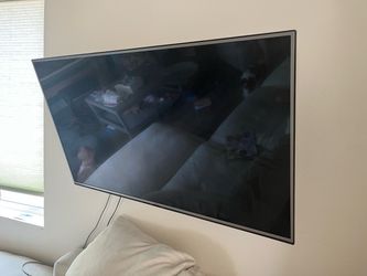 55” 4K LG TV