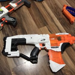 Nerf Gun 
