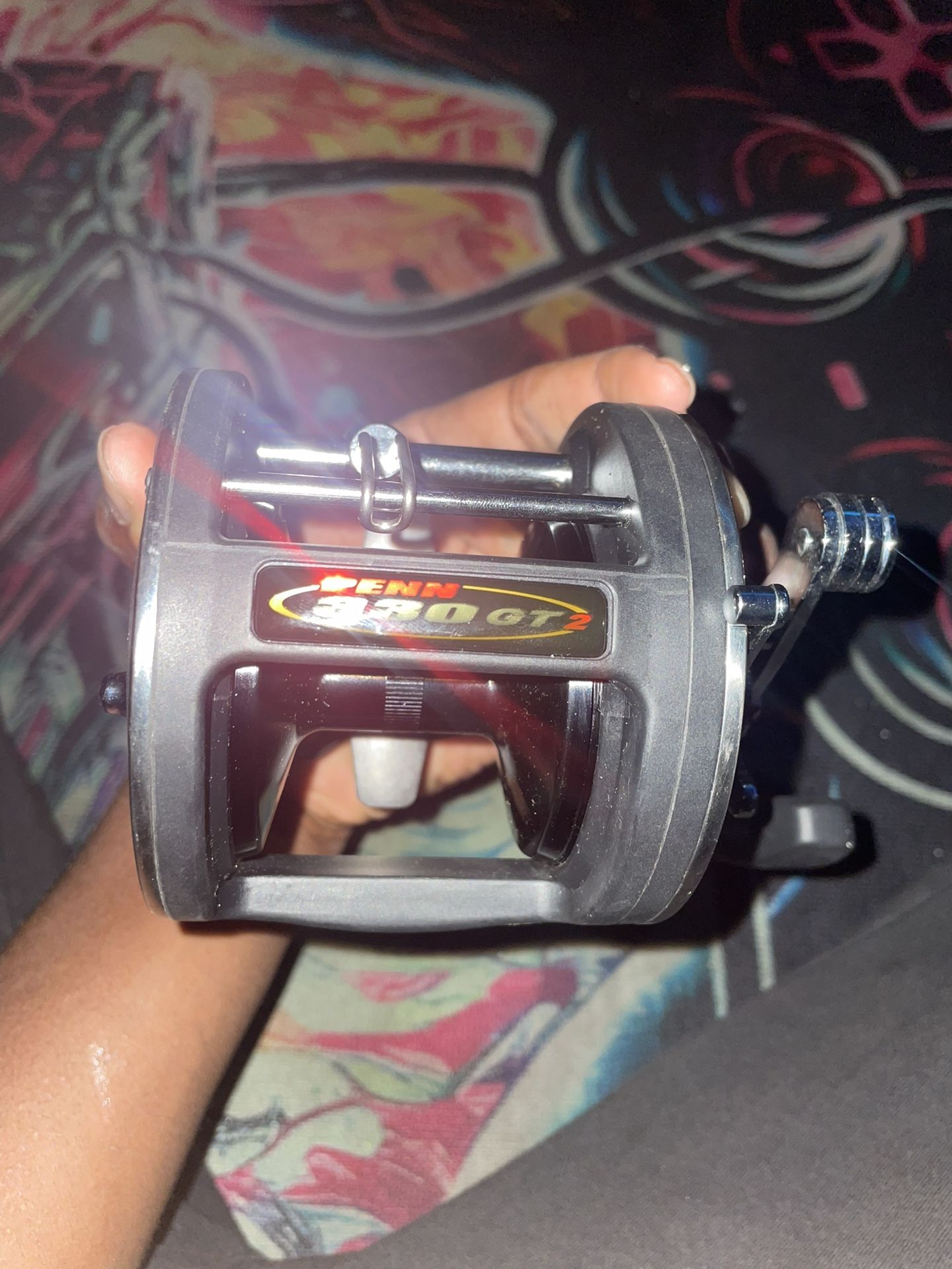 FISHING REEL