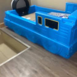 Thomas Train Toddler Bed 