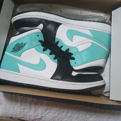 Jordan Mid Tropical Size 12 Mens