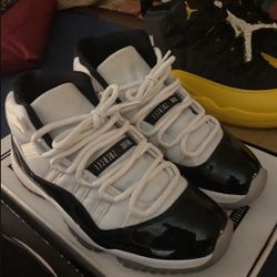 2011 Concords Size 9