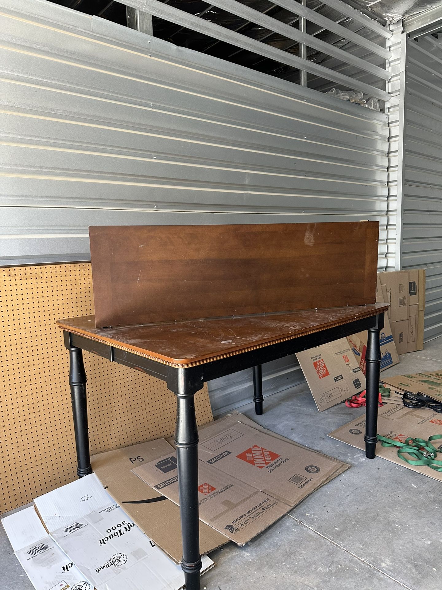 Dining Room Table 