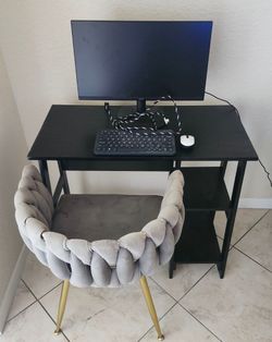 Desk,-Chair,-22inch ONN Monitor,-Wireless Keyboard & Mouse , & 5 Foot HDMI Cable all for $65-