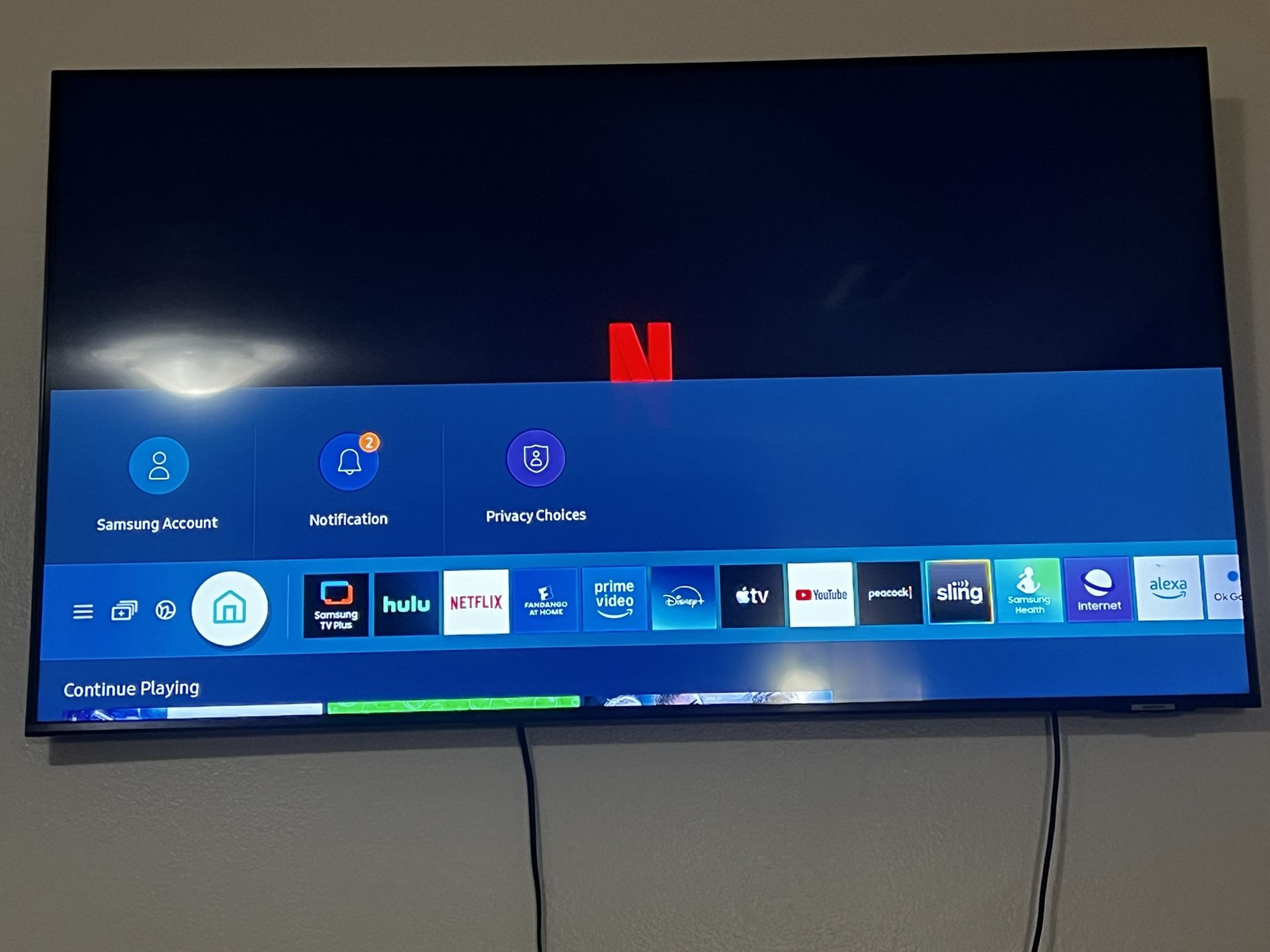 Samsung Super Smart 60” Plus Sound Bar And Bass