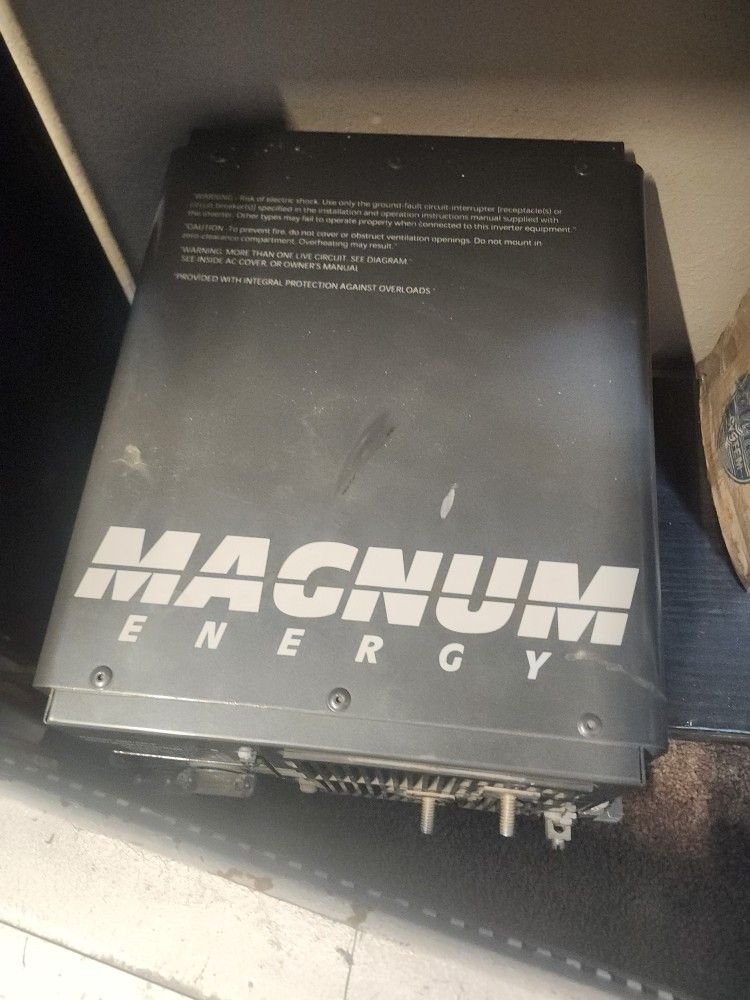 2000 Watt Magnum Inverter