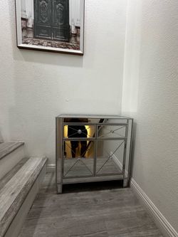 2 mirror pieces of furniture plus free lamp for $65