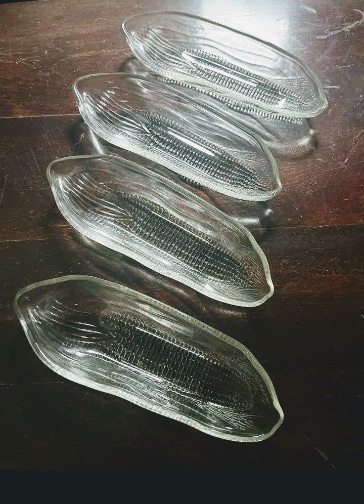 Corn On The Cobb Clear Glass Serving Dishes Set Of 4 

W