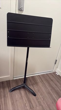 AmazonBasics Black Music Stand