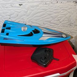 Water Boat Remote Control $10 Super Cool