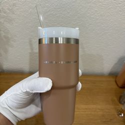 Stanley X Starbucks 16oz Straw Tumbler- Clay Tan Colorway for Sale in  Ontario, CA - OfferUp