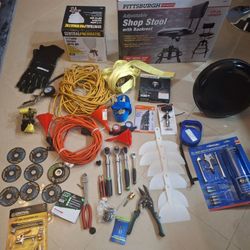 Max Tools Very Good Condition Some New and Used 