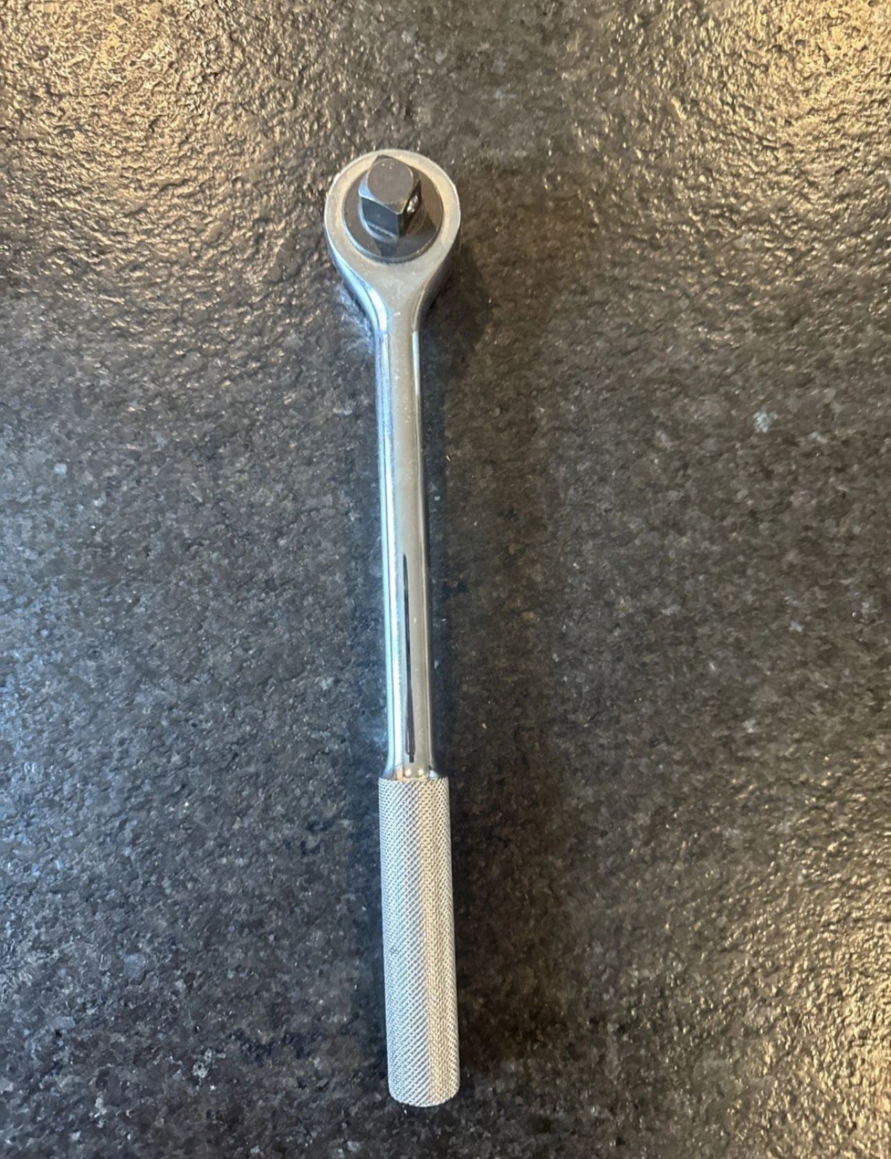 Proto J5452F Standard Ratchet: 1/2" Drive, Round Head 9-3/8" OAL, 72 Gear Teeth