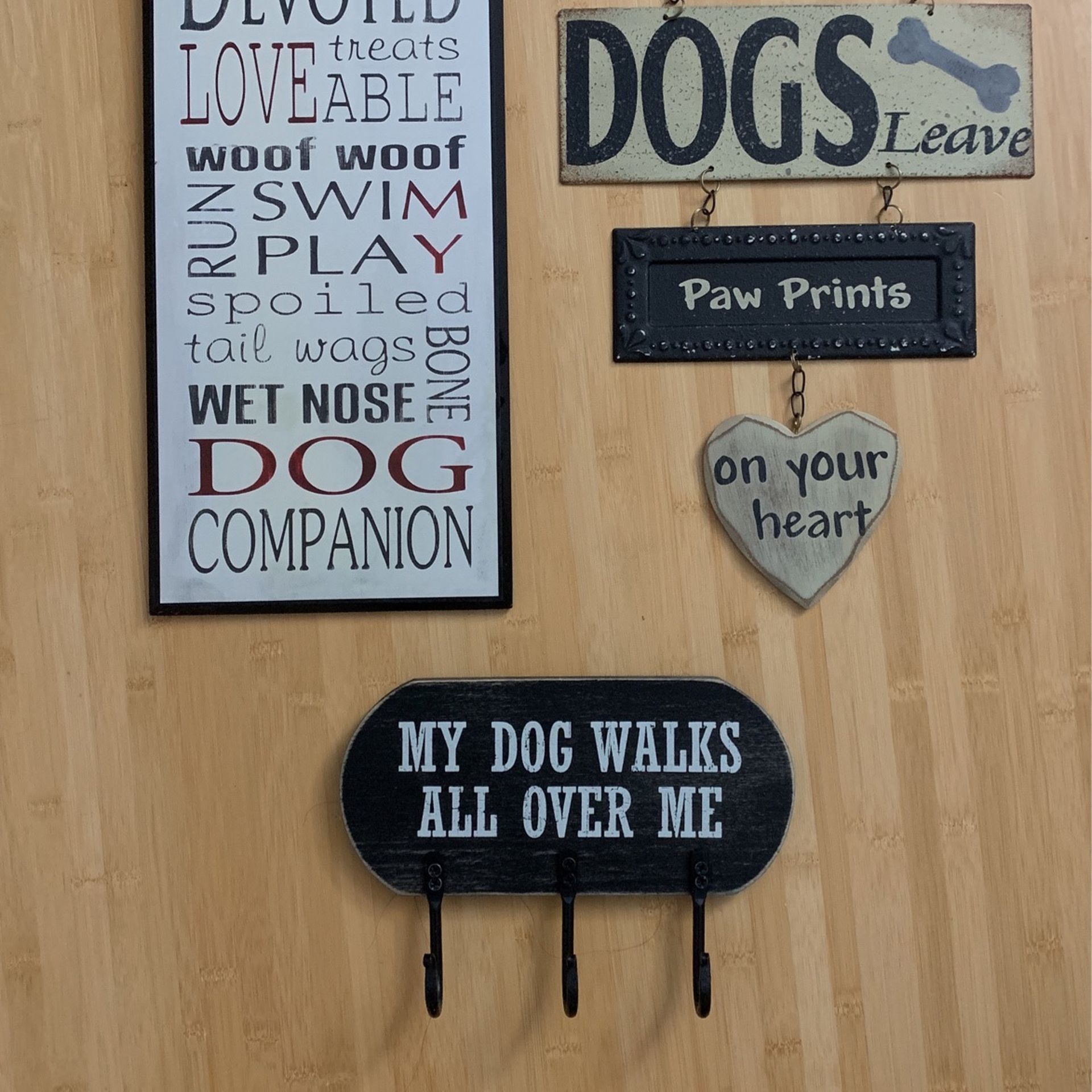 Wall Art: Dog Lovers