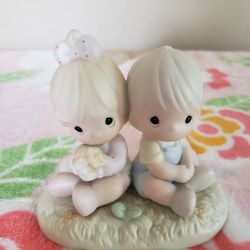 Precious Moments Figurine 