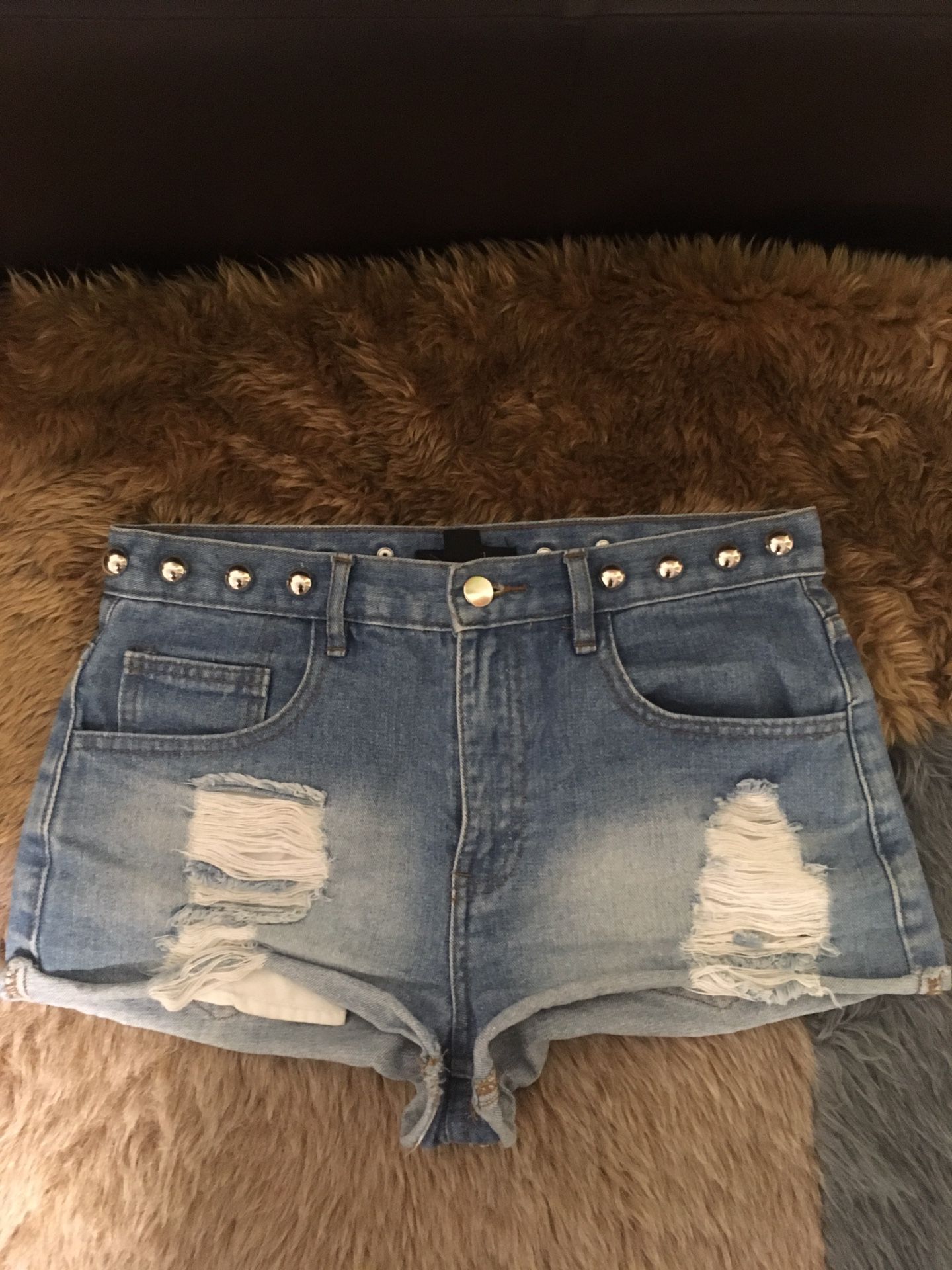 Size 27 high waisted shorts