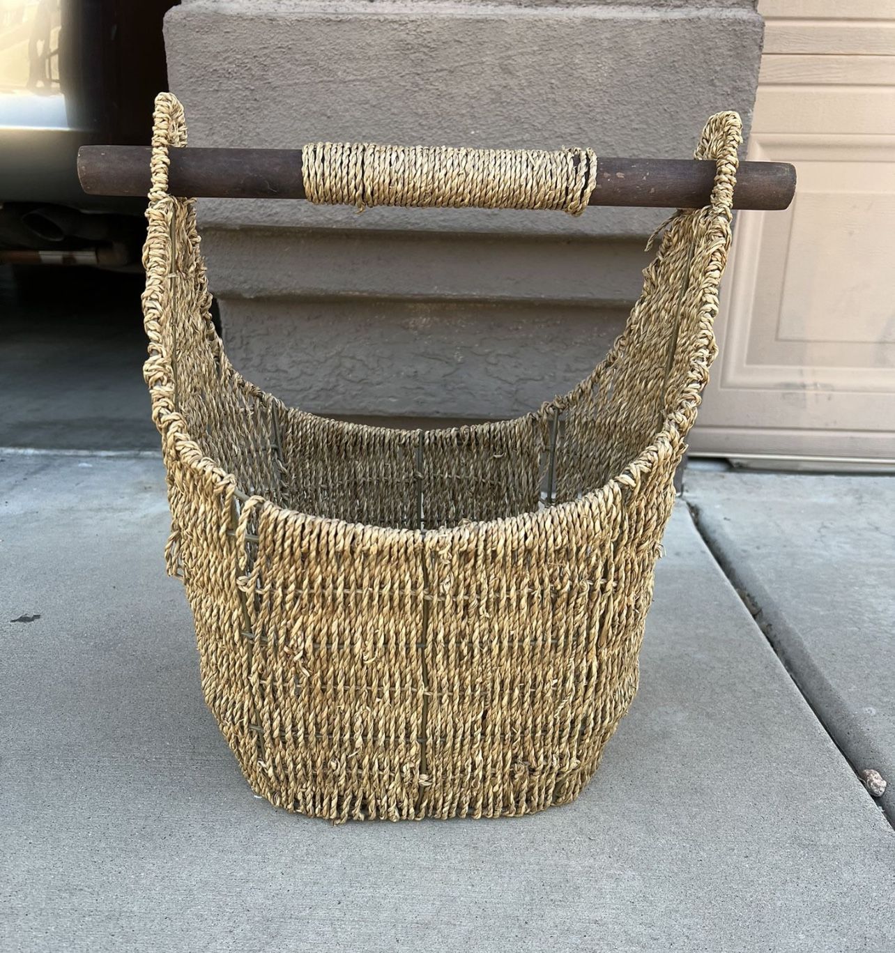 Wicker Basket Magazine Holder Newspaper Holder