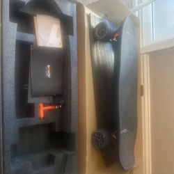 New Electric Skateboard  300obo Trade