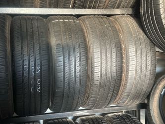 SET OF TIRE 235 60 18 MICHELIN 85% LIFE