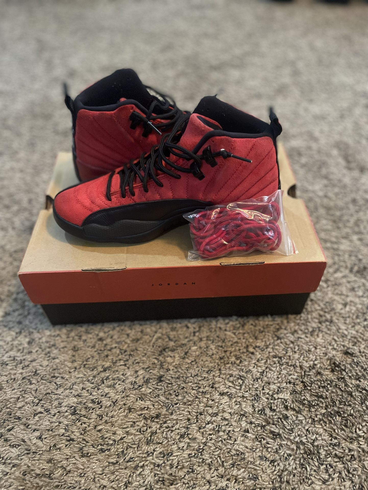 Jordan 12 Retro Reverse Game Flu