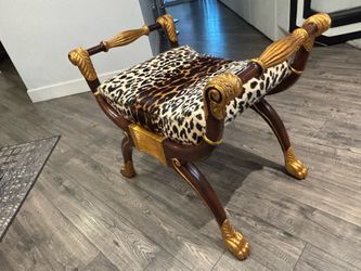 Antique collection bench