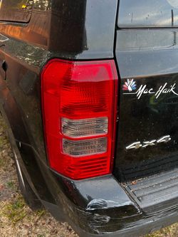 Taillights 2017 Jeep Patriot