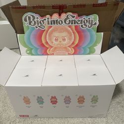 Pop Mart Labubu Big Into Energy