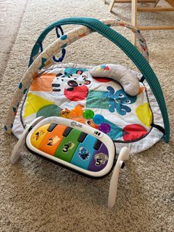 Baby Einstein Activity Gym Play Mat