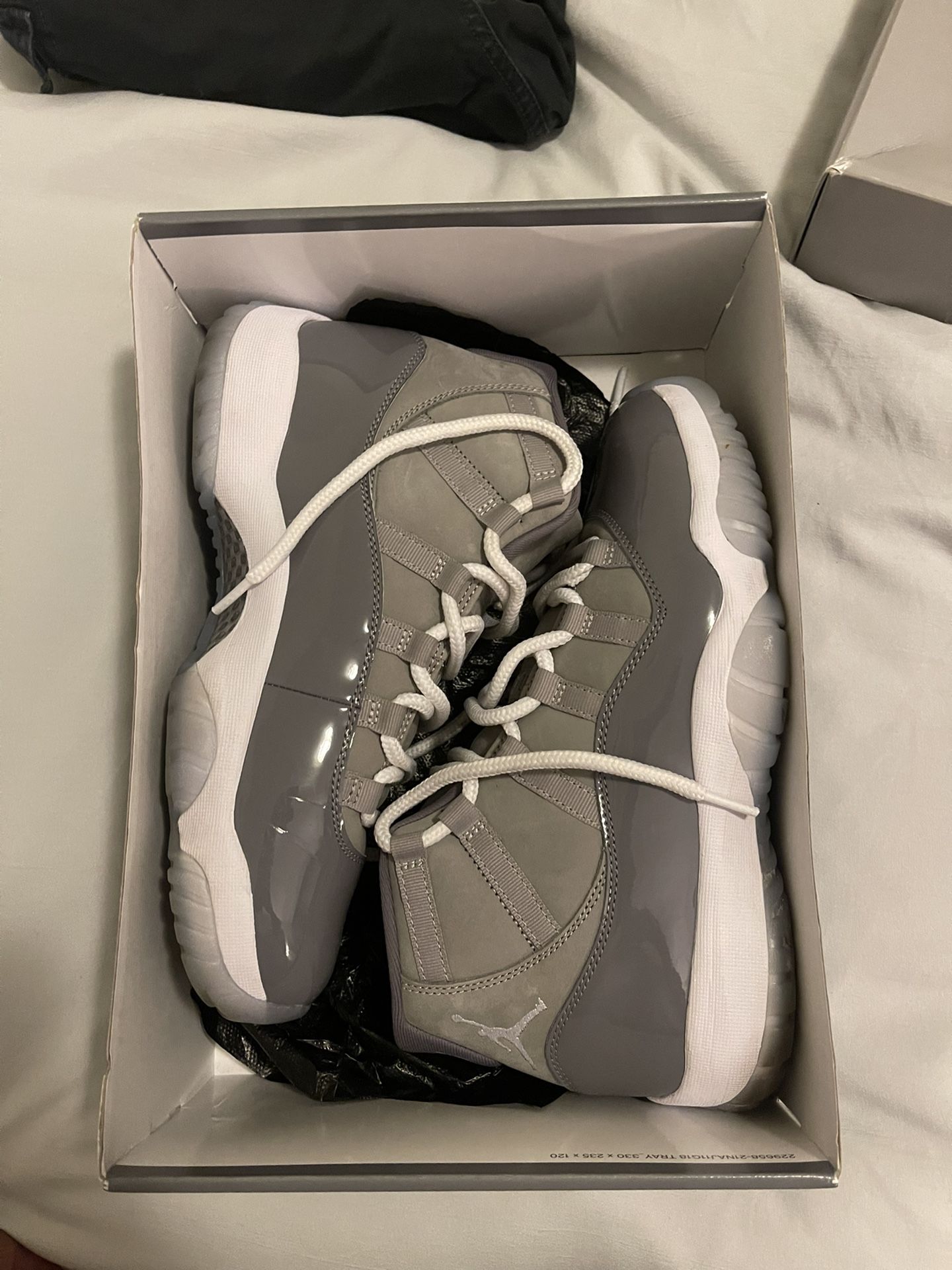 Air Jordan 11 Cool Grey