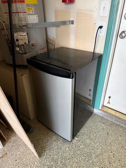 Mini fridge $145 OBO