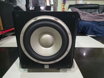 JBL L8400P 12" 600 watts RMS; 1200 watts peak dynamic powered Subwoofer. Excellent condition perfect working, will test before you buy.
