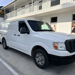 Delivery Driver Needed