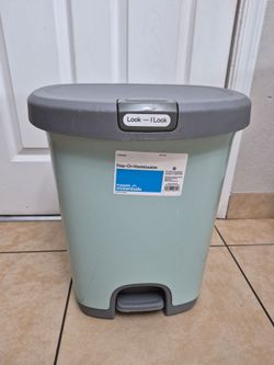Trash Can